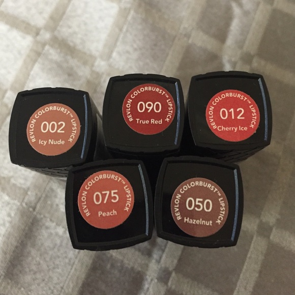 5 Revlon Lipsticks + 1 free