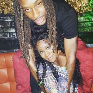 Meet your Posher, Cassandra