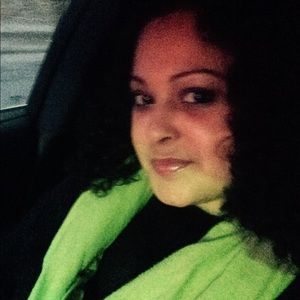 Meet your Posher, Jacqueline