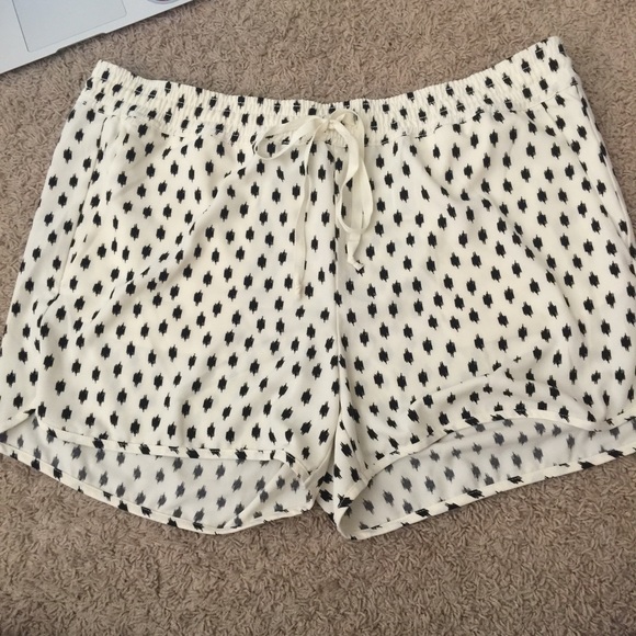Banana Republic drawstring shorts