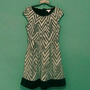 Final $$ New York & Co Stretch Dress