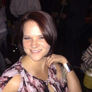 Meet your Posher, Carly