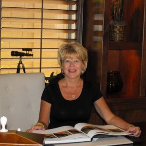 Meet your Posher, Debra