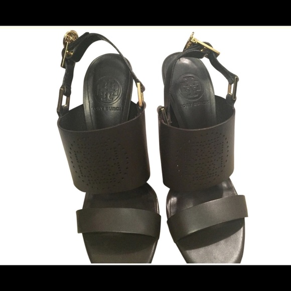 Shoes - Picture 2 of 4