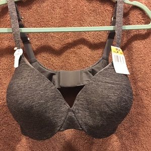 Hanes Ultimate T-shirt Underwire Bra NWT
