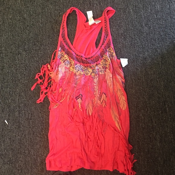 Pink tank