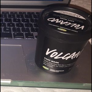 Volcano foot mask