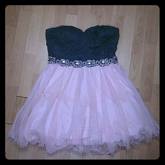 Peach and grey strapless prom dress