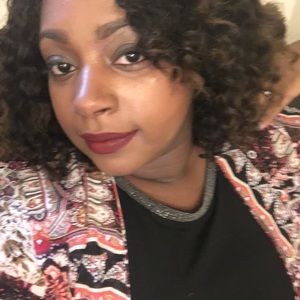 Meet your Posher, Ivette