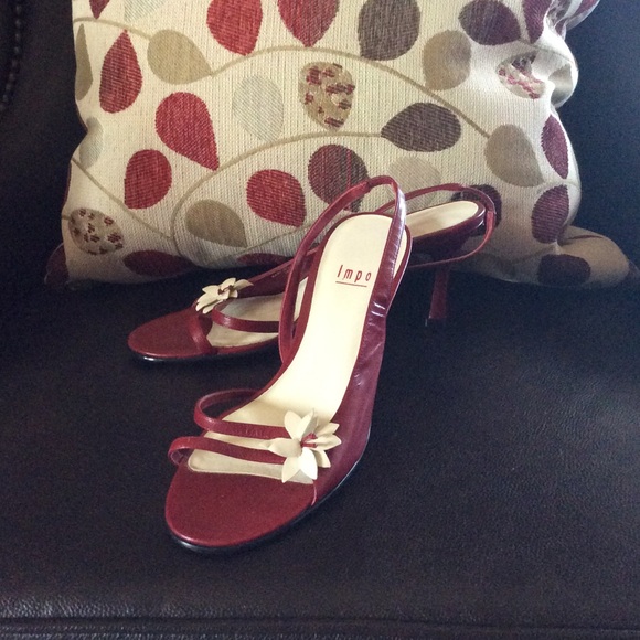 Red daisy leather boutique heels