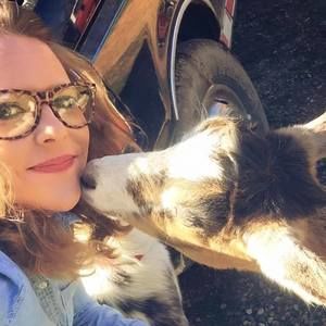 Meet your Posher, Kendra