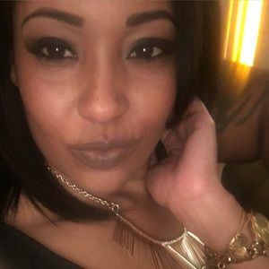 Meet your Posher, Jade