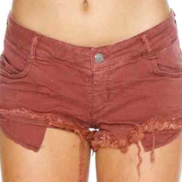 Brandy Melville Distressed Denim Cutoff Shorts - Picture 1 of 2