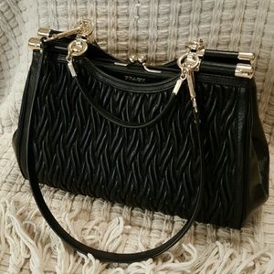 NWOT..Coach Madison gathered twist handbag