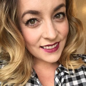 Meet your Posher, Casey