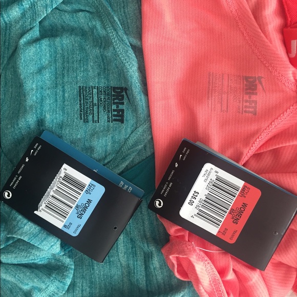 NWT Nike Tank *Pink* - Picture 4 of 4