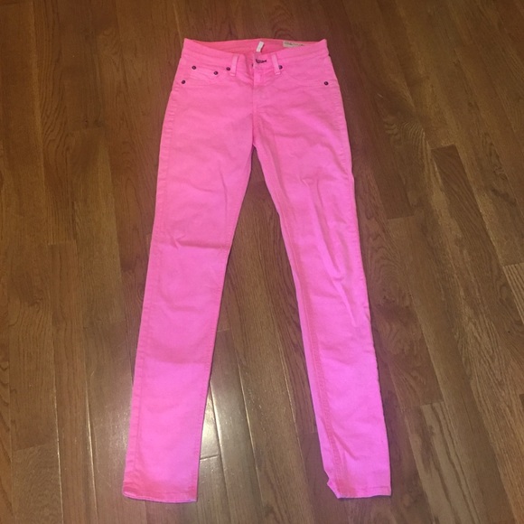 LIMITED EDITION! Rag & bone PINK jeggings!