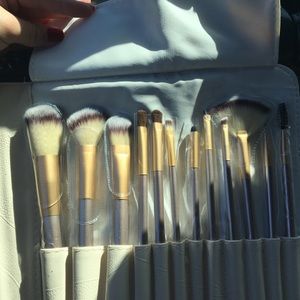 Makeup brush set
