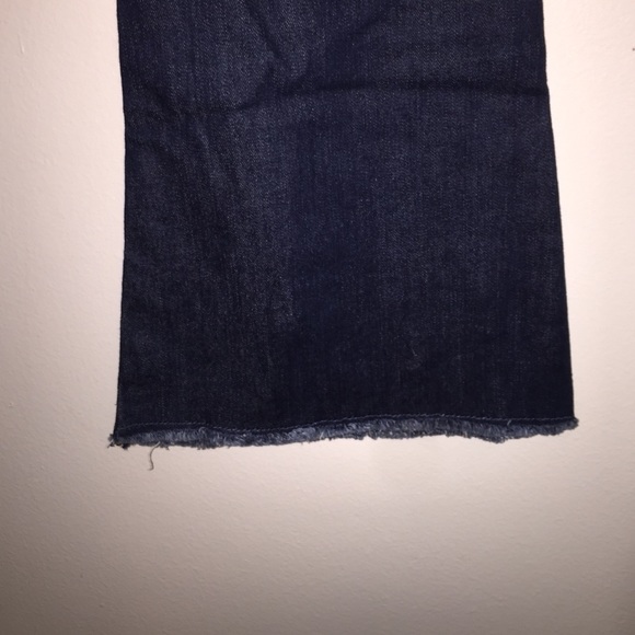 Forever 21 Frayed Low-Rise Flare Jeans - Picture 4 of 4