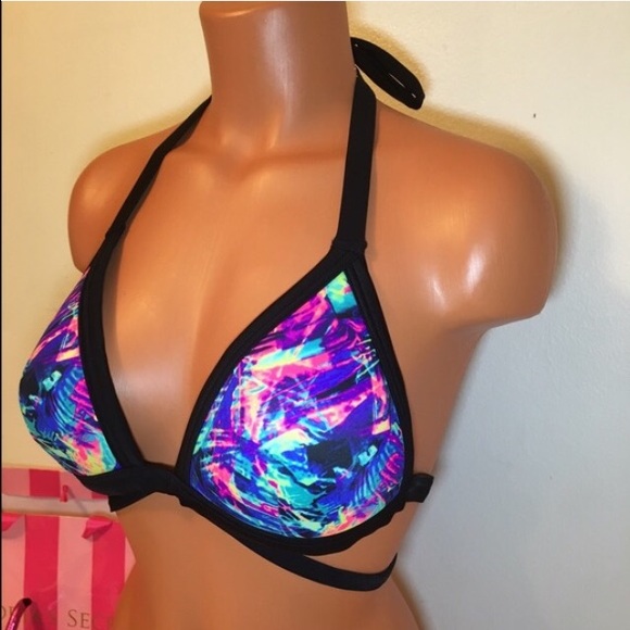Victoria's Secret Pink Bikini Top - Picture 2 of 4