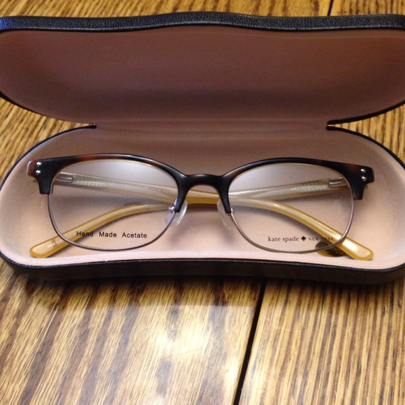 Kate spade eye glasses