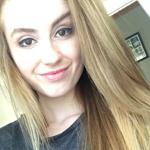 Meet your Posher, Paige