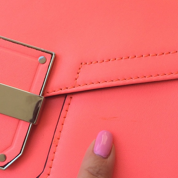 🆕 Milly "Colby" Cross Body handbag - Picture 3 of 4