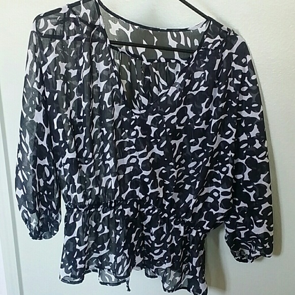 Blouse - Picture 1 of 1