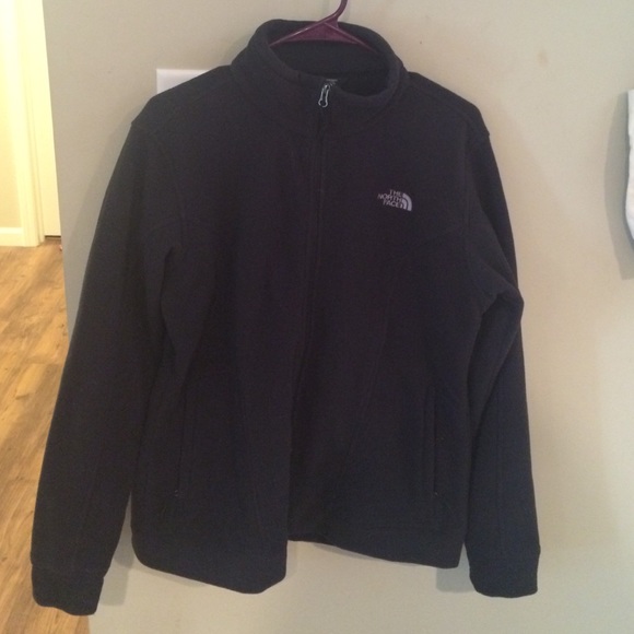 Women's Modern North Face Super soft fleece!