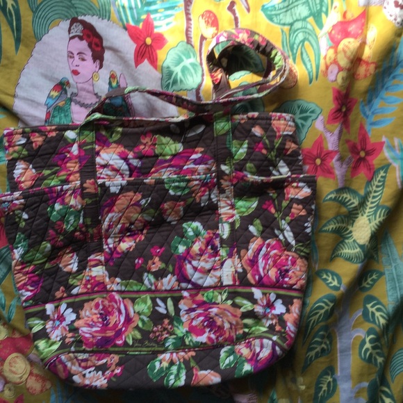 Rose Vera Bradley tote🌻