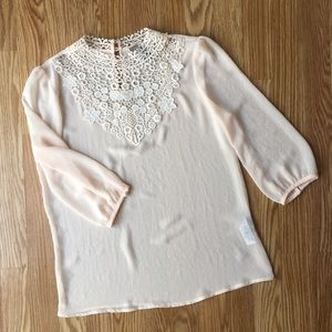 Forever 21 contemporary blush pink top