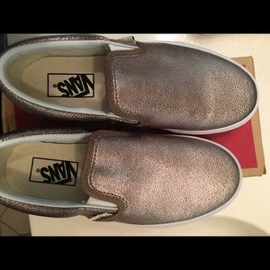 Vans slip on