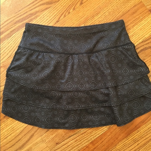 Athleta Swagger Skirt / Skort