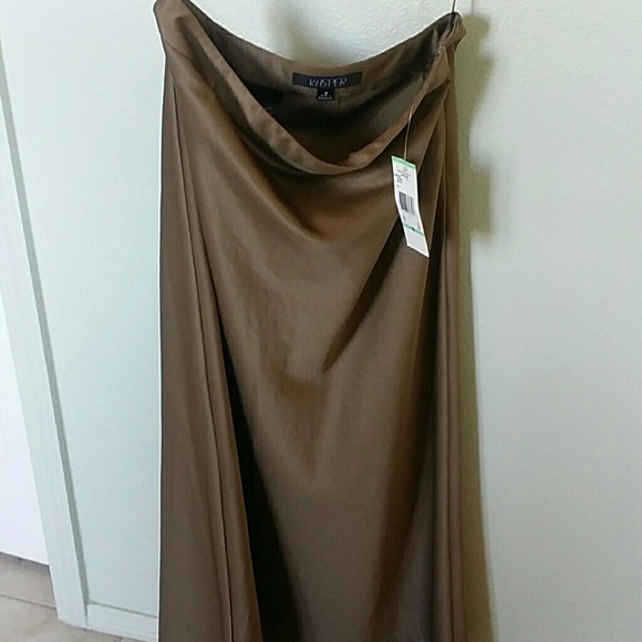 Skirt - Picture 1 of 1