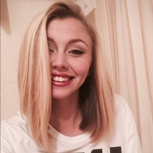 Meet your Posher, Mallory