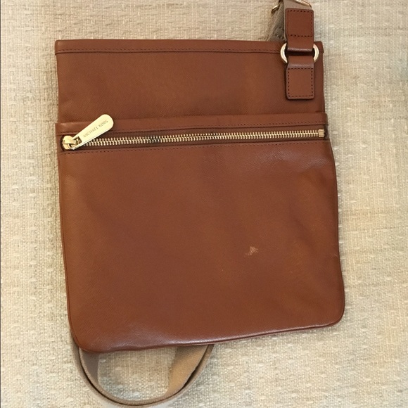 Michael Kors tan cross body + Coral Coach bag