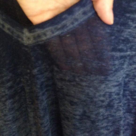 Large Navy Blue V-neck Tee - Picture 2 of 4