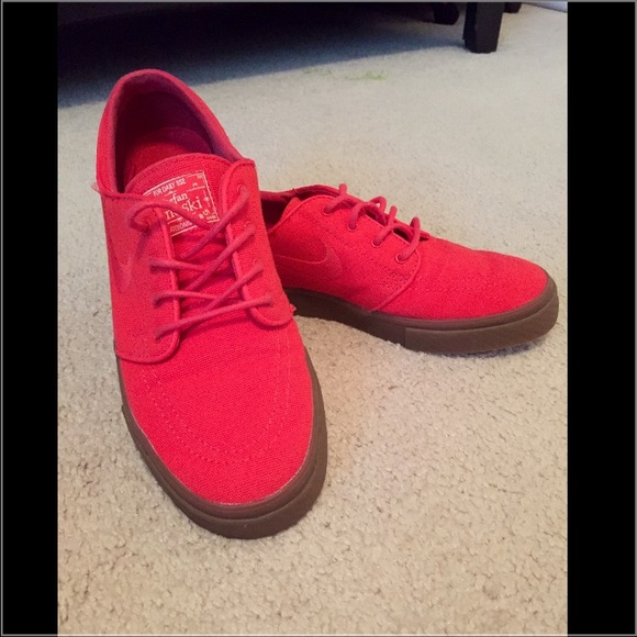 Red Janoskis