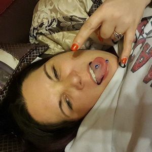 Meet your Posher, Pamela