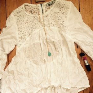 White Backless Summer Top ☀️