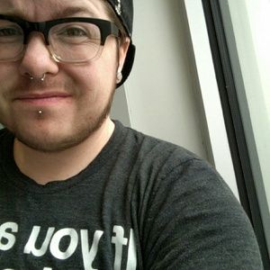 Meet your Posher, Jonathan