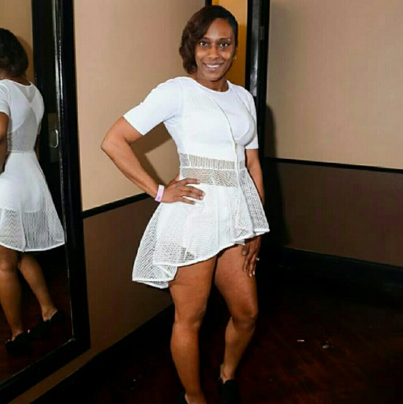 *SALE* Very Cute Skort Brand New - Picture 4 of 4