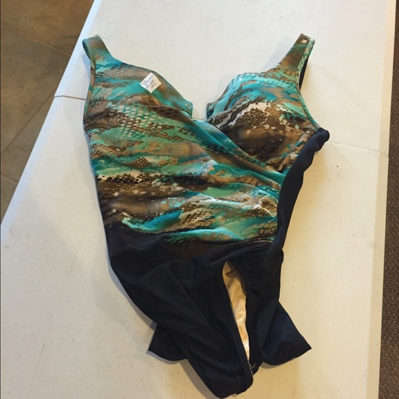 MiracleSuit