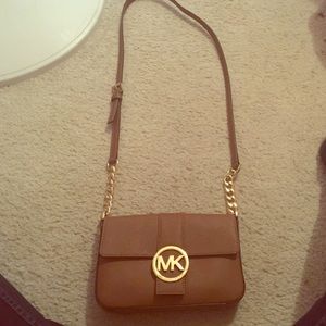 Michael kors cross body purse