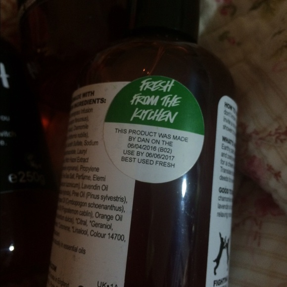 TWO Lush UK karma shower gels!! 💕 - Picture 2 of 3