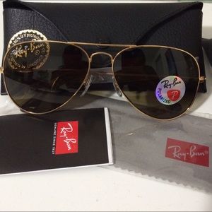 ❤️SOLD locally! Must have sunnies