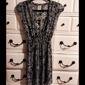 Sheer sleeveless tunic dress/top size small