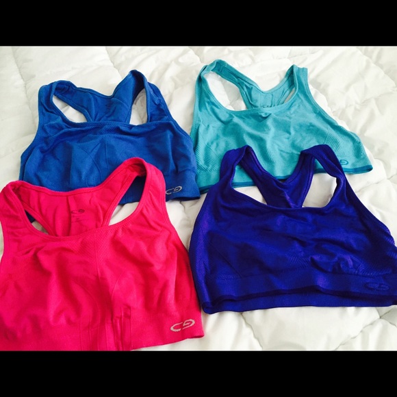 Sports bra - Medium - 4 Total