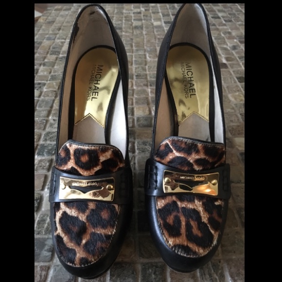 MICHAEL KORS HIGH HEELS LEOPARD FRONT💚