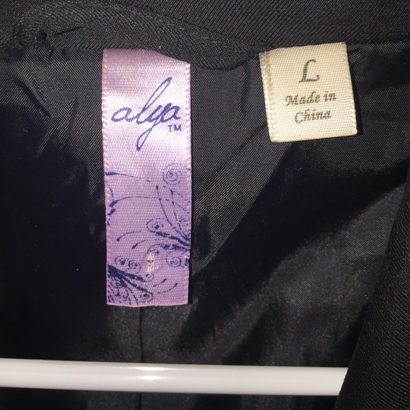 Alya Black Professional Blazer - Picture 2 of 2